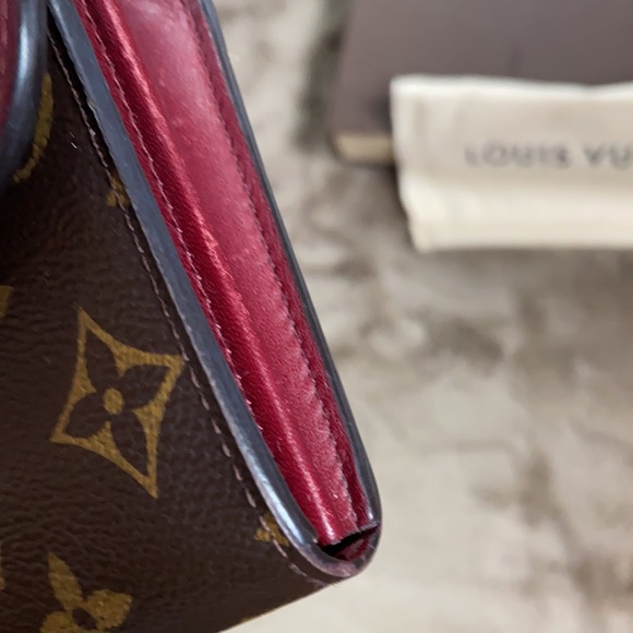 Louis Vuitton Venus wallet - Picture 8 of 14